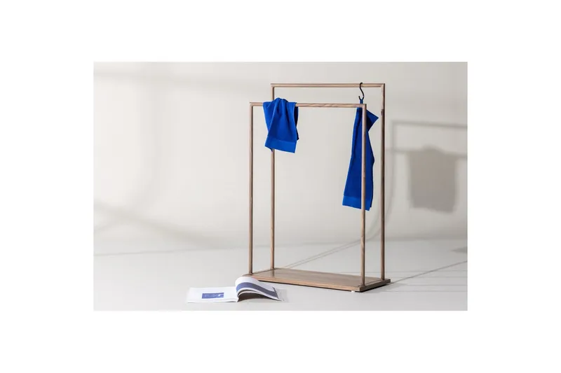 Kleshengere Alva - Oppbevaring - Klesoppbevaring - Stumtjener - Klesstativ