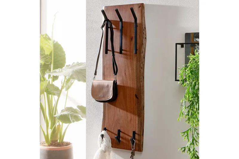 Vegghylle Wohnling Massivt treverk trekanter veggmontert knaggrekke 35X100 cm industriell - Oppbevaring - Klesoppbevaring - Stumtjener - Klesstativ