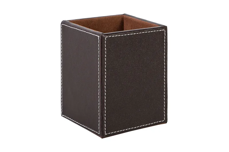 Pennholder Walter Mørkebrun, undefined