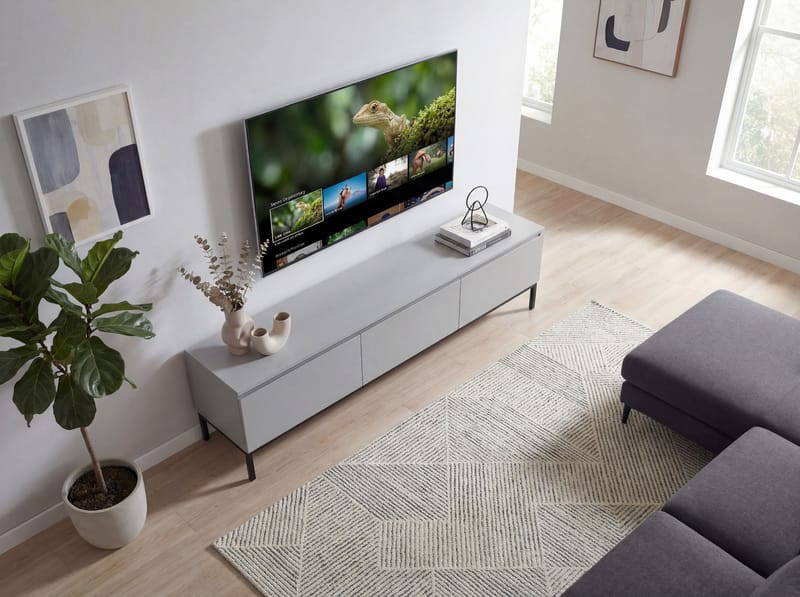 Dorvik TV-benk 150 cm med 3 skuffer - lysegrå og svart - Oppbevaring - Oppbevaringsmøbler - Sideboard & skjenker