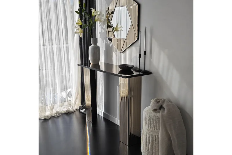 Ezlyn Kommode 105 cm - Bronse - Møbler - Bord - Avlastningsbord - Konsollbord