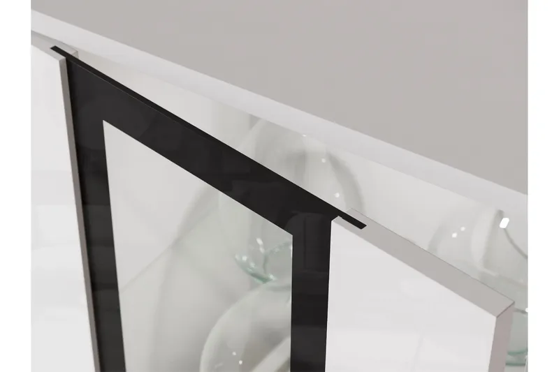 Gammelt Highboard - Brun/Hvit - Oppbevaring - Skap - Oppbevaringsskap