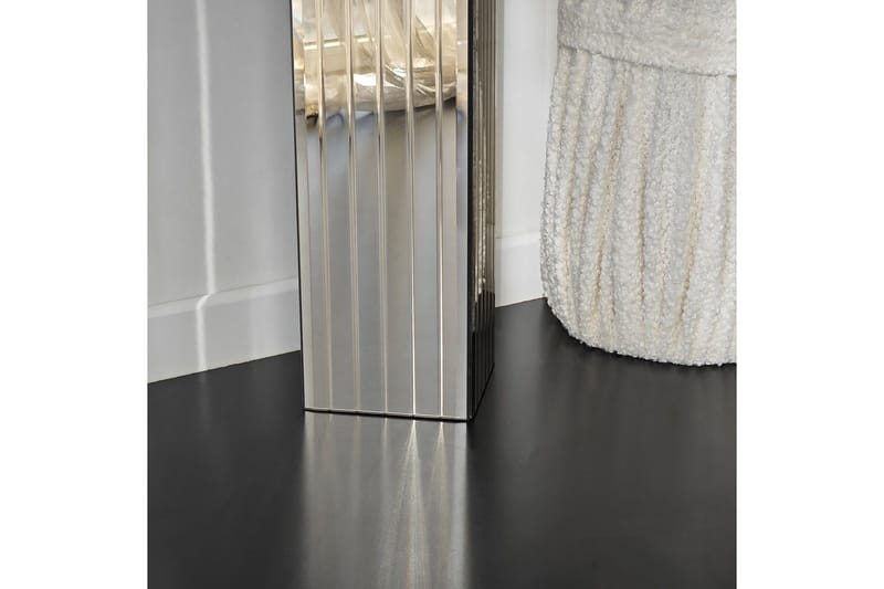 Ezlyn Kommode 105 cm - Bronse - Møbler - Bord - Avlastningsbord - Konsollbord