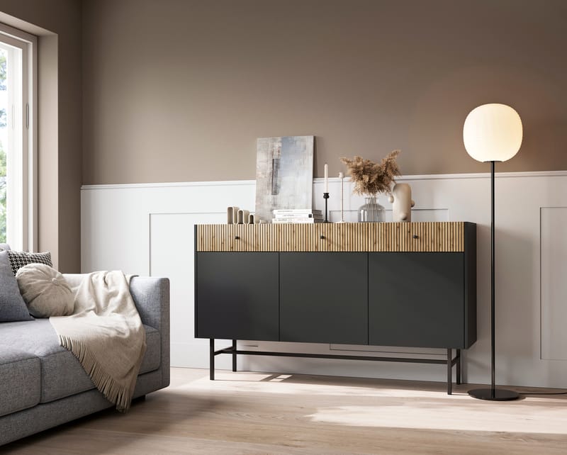 Francisca Kommode 155 cm - Svart/Eik - Oppbevaring - Oppbevaringsmøbler - Kommode