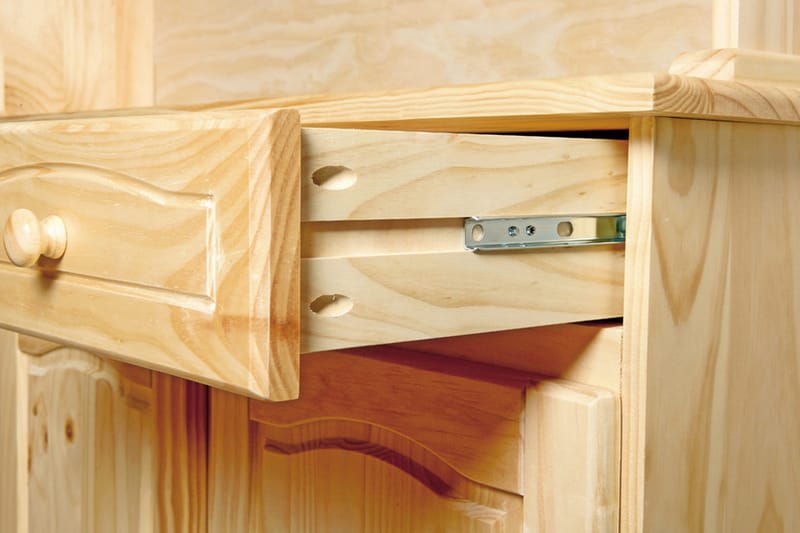 Leksand Vitrineskap 88 cm - Furu - Oppbevaring - Oppbevaringsmøbler - Kommode