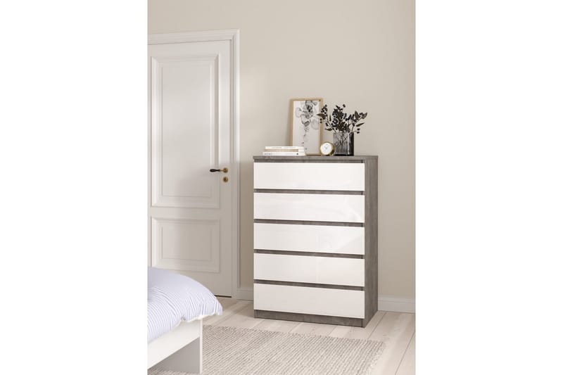 Salomns Kommode 77 cm - Flerfarget - Oppbevaring - Oppbevaringsmøbler - Kommode - Entrekommode