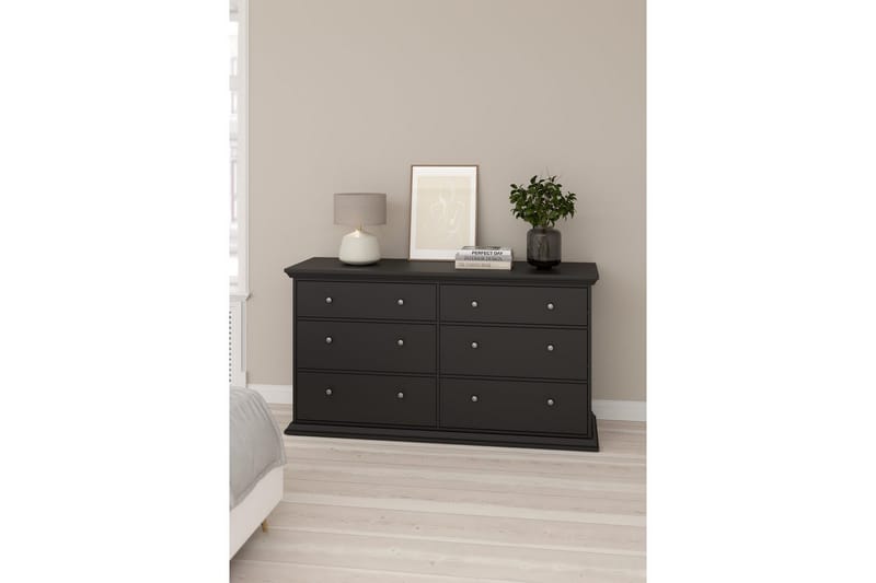 Suneta Kommode 163 cm - Svart - Oppbevaring - Oppbevaringsmøbler - Kommode