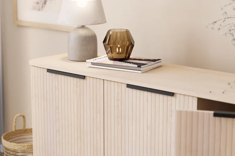 Kopparbo Avlastningsbord - Lyst hvitlasert eiketre - Oppbevaring - Oppbevaringsmøbler - Sideboard & skjenker