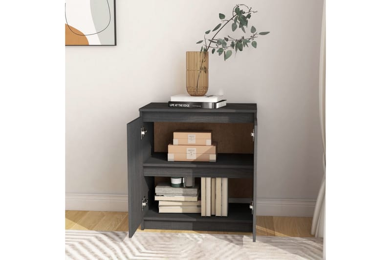 Sideskap grå 60x36x65 cm heltre furu - Grå - Oppbevaring - Oppbevaringsmøbler - Sideboard & skjenker