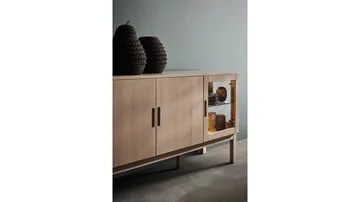 Skjenk Odlund med Glassdør & Belysning - Hvitpigmentert eikefinér - Oppbevaring - Oppbevaringsmøbler - Sideboard & skjenker