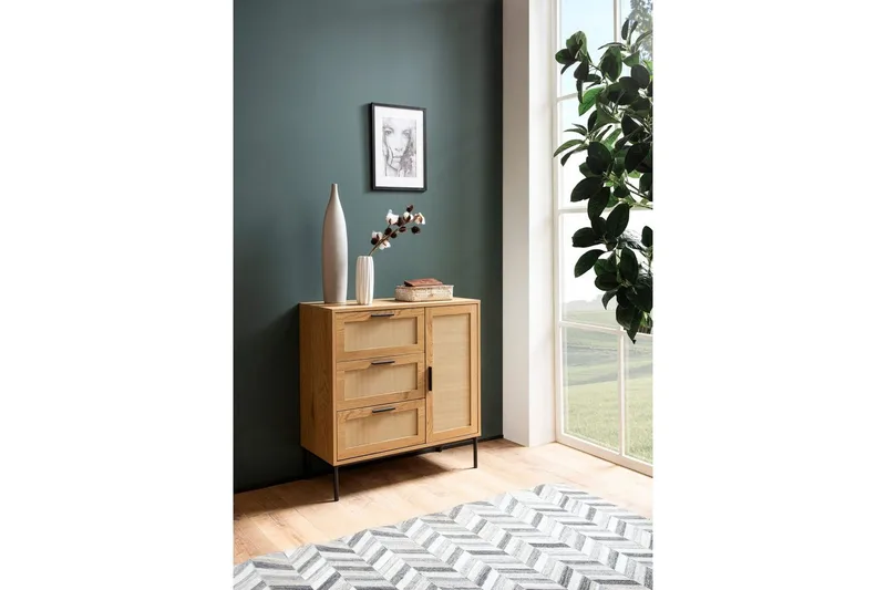 Skjenk Wohnling Melaminbelagt MDF Eik Optikk 3 Skuffer 1 Dør med Rattan Front Moderne - Møbler - Bord - Avlastningsbord - Brettbord og småbord