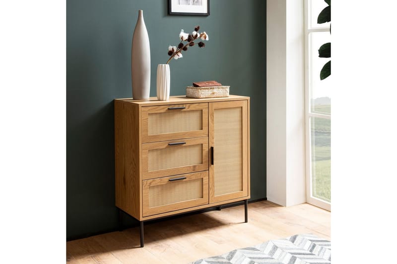 Skjenk Wohnling Melaminbelagt MDF Eik Optikk 3 Skuffer 1 Dør med Rattan Front Moderne - Møbler - Bord - Avlastningsbord - Lampebord & sidebord