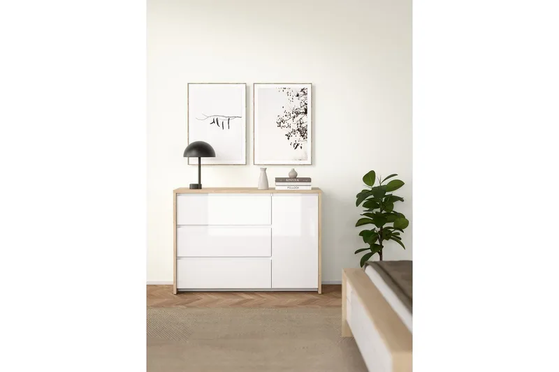 Varun Skjenk 119x48 cm - Hvit/Natur - Oppbevaring - Oppbevaringsmøbler - Sideboard & skjenker