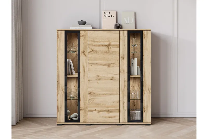 Gammelt Highboard - Brun - Oppbevaring - Skap - Oppbevaringsskap