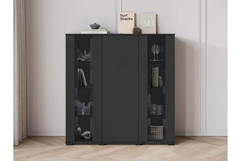 Gammelt Highboard, Hvit
