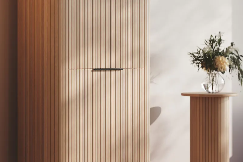 Kopparbo Høyskap - Lyst hvitlasert eiketre - Oppbevaring - Skap - Oppbevaringsskap