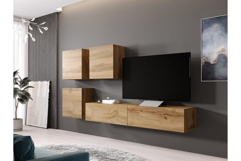 Vasil Veggenhet, Tre/Natur