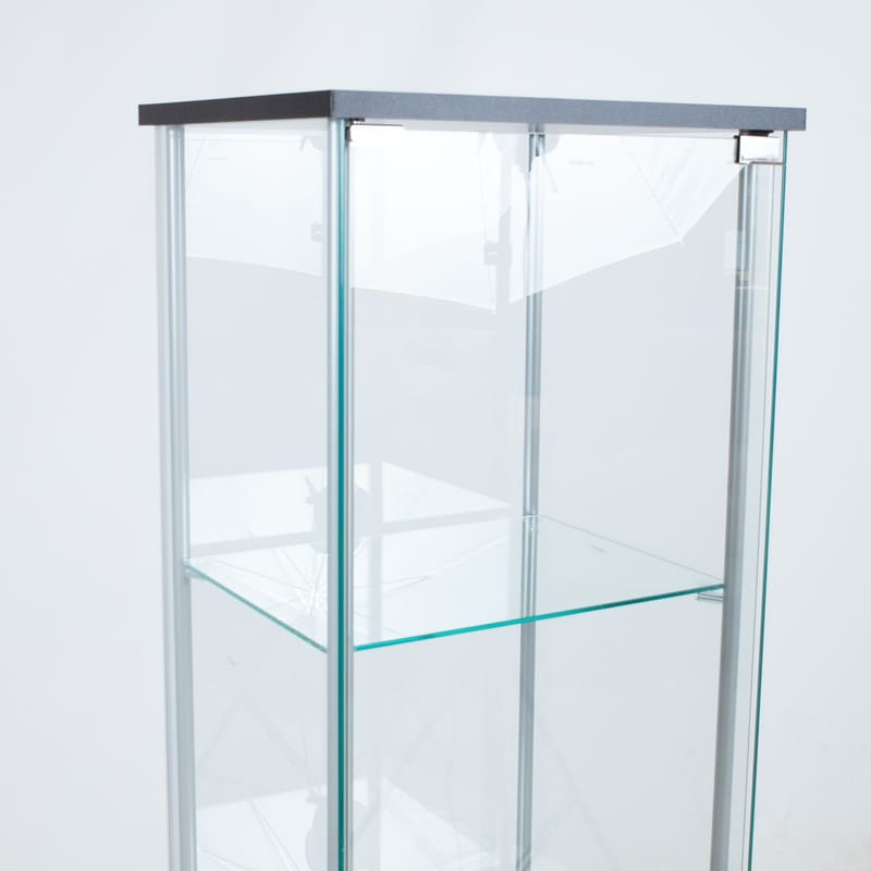 Vitrineskap HOME4YOU Aiko 42x36x161 cm - grå - Oppbevaring - Skap - Vitrineskap