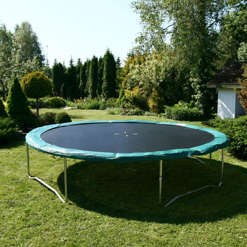 Trampoline HOME4YOU med grønt underlag 426 cm - grønn polstring, svart matte - Sport & fritid - Lek & sport - Lekeredskap & utelek