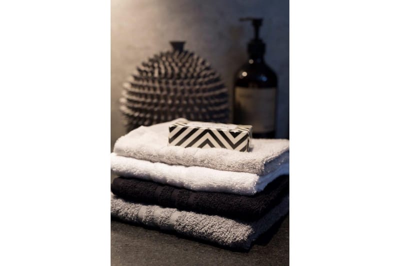 Gjesthåndkle Basic Frotté - Sand - Tekstiler - Tekstiler baderom - Håndklær