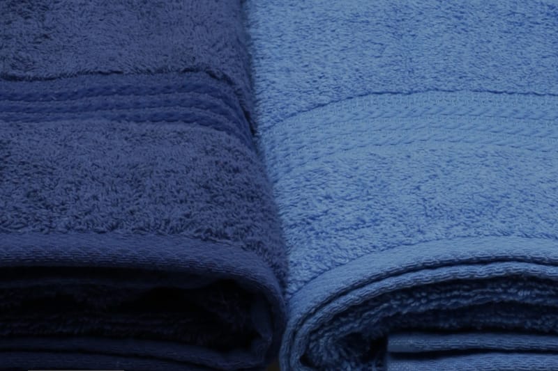 Hobby Badehåndkle 70x140 cm 4-pk - Mørkeblå/Blå/Lyseblå - Stort badelaken - Håndklær og badehåndkle - Strandhåndkle & strandbadelaken