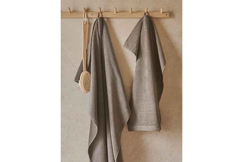 Håndkle Helle 50 x 70 cm - Brun - Tekstiler - Tekstiler baderom - Håndklær