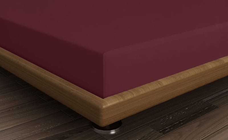 Talvenis formsyd laken 140x190 cm - Mørkrød - Tekstiler - Barnetekstiler - Sengetøy til barn - Sprinkelseng sengetøy - Laken sprinkelseng