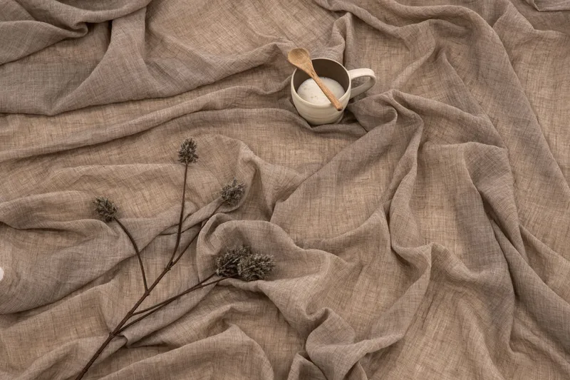 Elena Gardin 135x240 cm - Brun - Tekstiler - Gardiner - Gardinlengder - Kanallengde