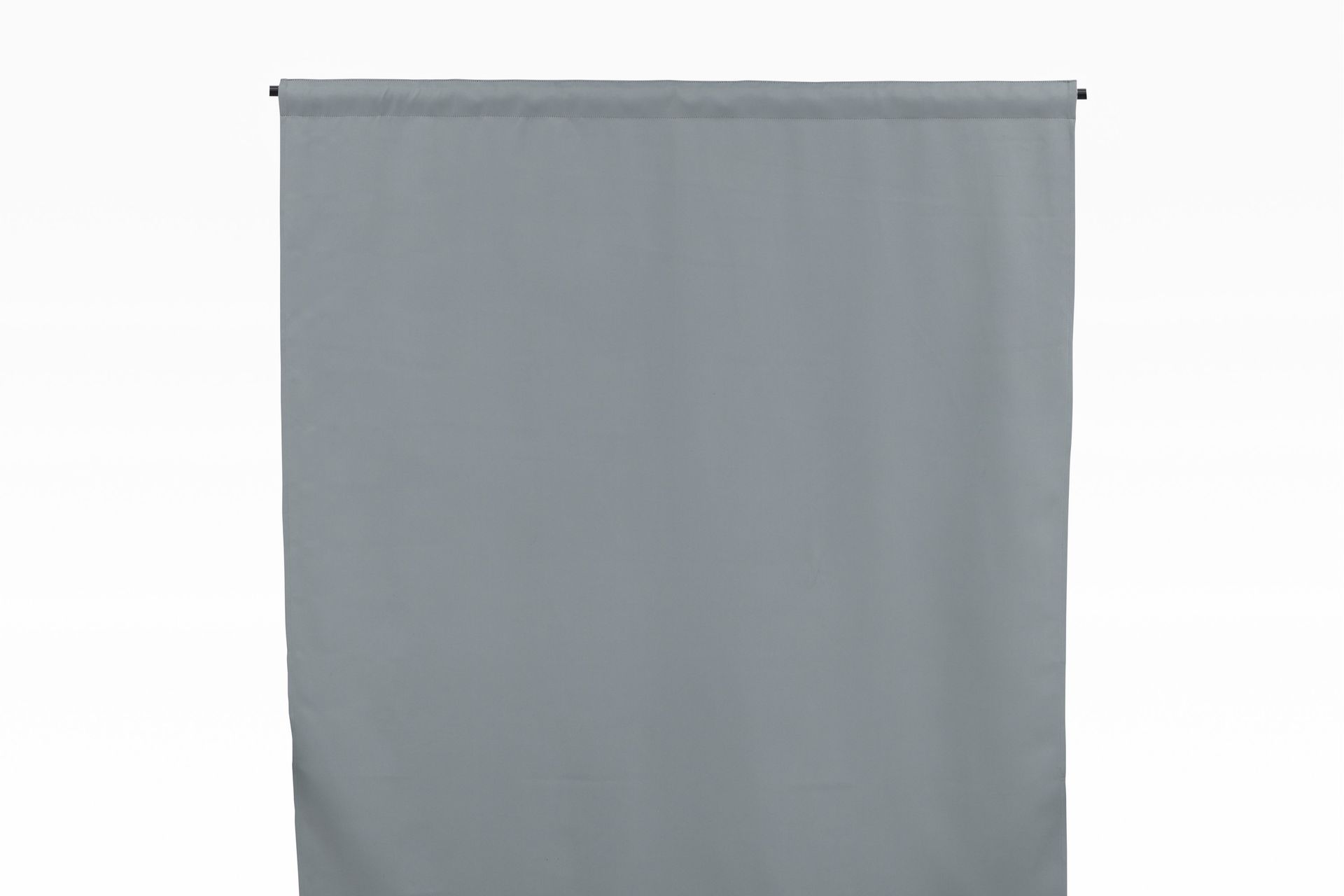 Evelyn Gardin 90x135 cm - Lysegrå - Tekstiler - Gardiner - Gardinlengder - Kanallengde