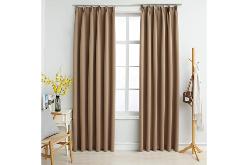 Lystette gardiner med kroker 2 stk gråbrun 140x175 cm - Tekstiler - Gardiner - Mørkleggingsgardin