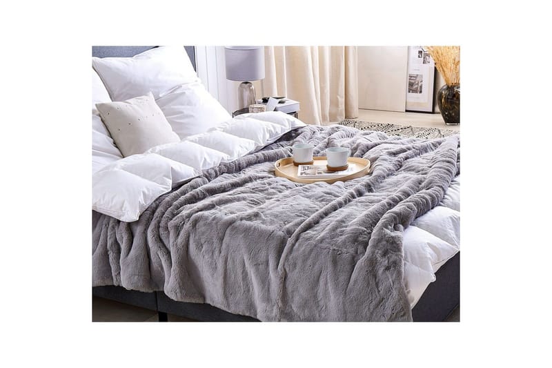 Pledd Chaab Grå, 200x220 cm - Grå, 200x220 cm - Tekstiler - Pute & pledd - Tepper & pledd