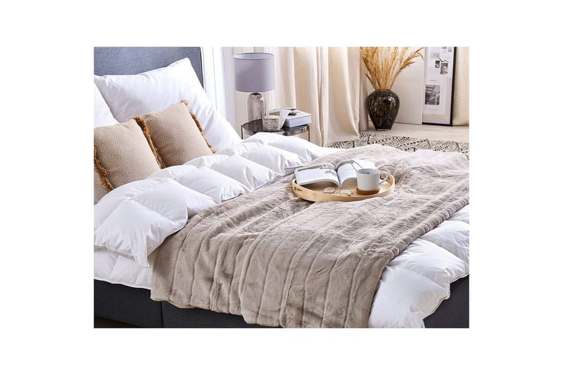 Pledd Labyar 180x220 cm - 180x220 cm - Tekstiler - Pute & pledd - Tepper & pledd