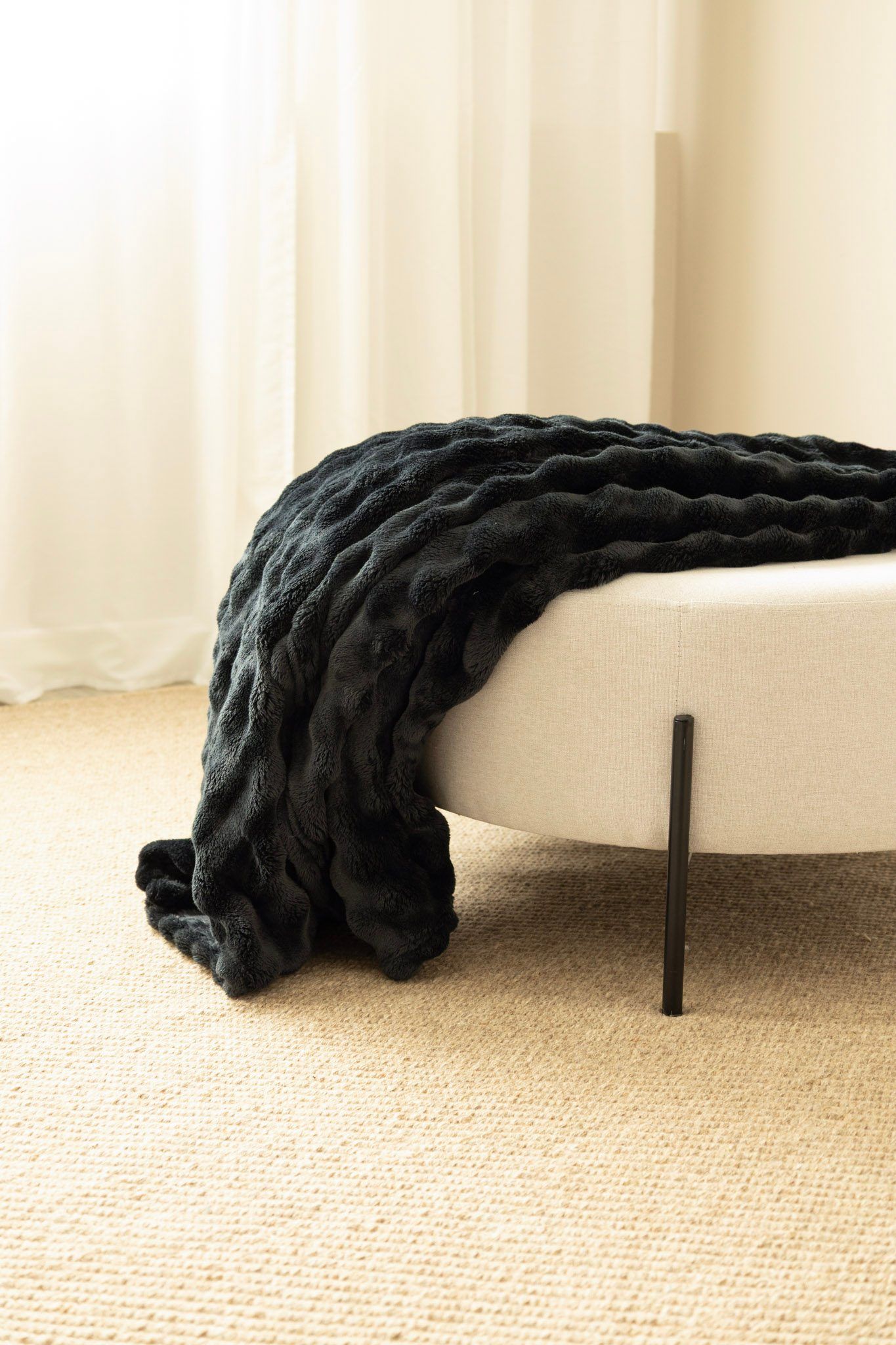 Pledd Pom Pom 130x170 cm - Svart