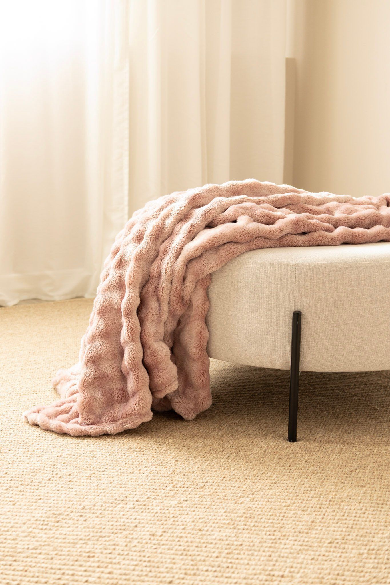 Pledd Pom Pom 150x220 cm - Støvet rosa