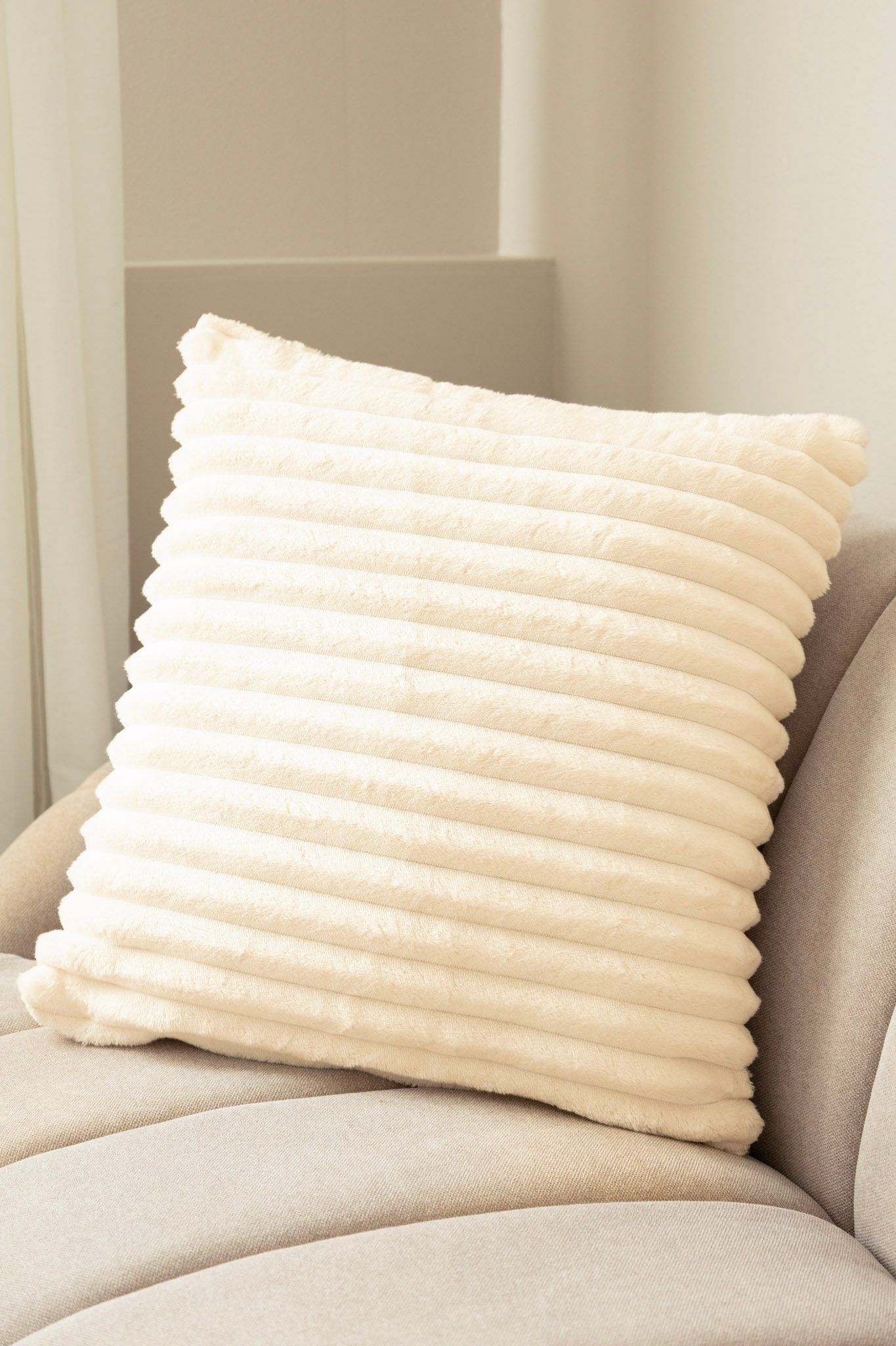 Pyntepute Stripe 50x50 cm - Crème