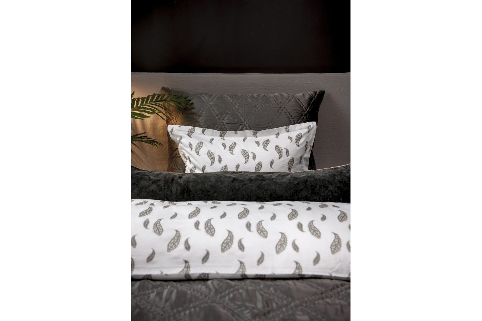 Kulap Pyntepute 30x120 cm - Beige/Fløyel - Tekstiler - Pute & pledd - Pynteputer
