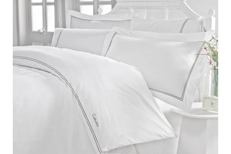 Cotton Box Sengetøysett Dobbelt 6-deler Satin, Hvit/Grå