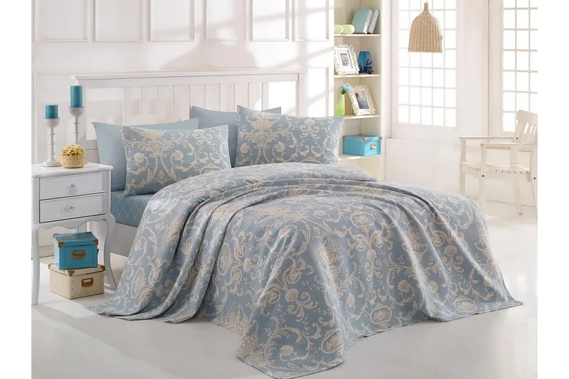 Eponj Home Sengeteppe Dobbelt 200x235+Laken+2 Putetrekk - Blå/Hvit - Tekstiler - Sengetøy - Sengetøysett & dynetrekksett - Sengesett dobbeltseng