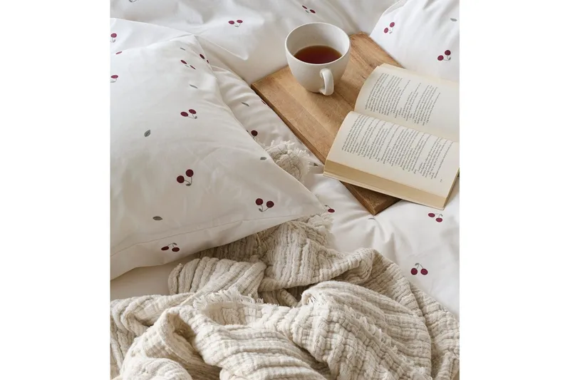 Dynetrekksett Enkeltseng 2-delt Kirsebær Sand - Tekstiler - Sengetøy - Sengetøysett & dynetrekksett