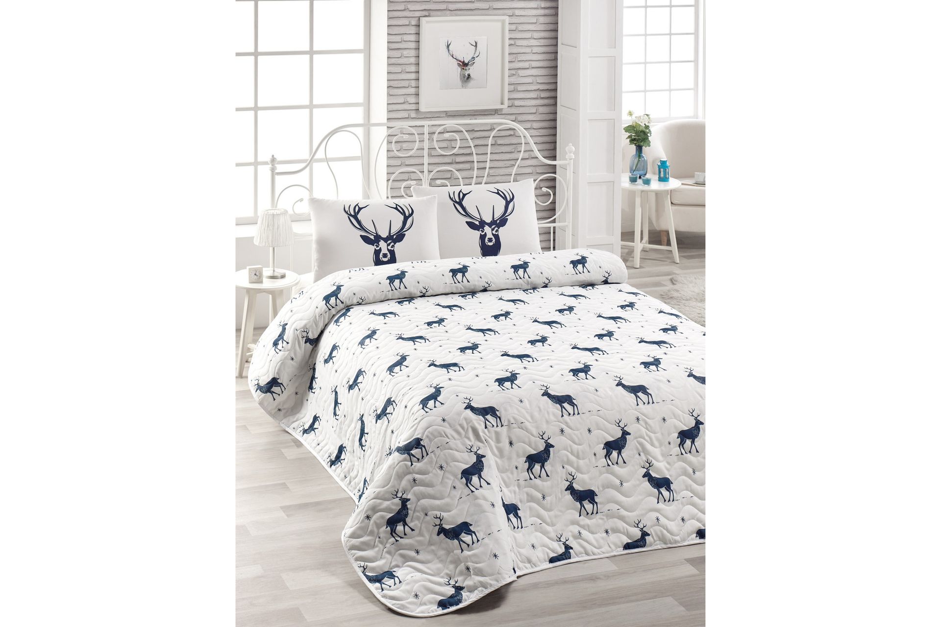 EnLora Home Sengeteppe Enkelt 200x220+Putetrekk - Mørkeblå/Hvit - Tekstiler - Sengetøy - Sengetøysett & dynetrekksett