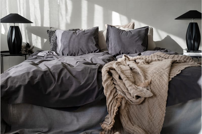 Percale 3-deler Sengetøysett 210x220/50x60 cm Grå - Borganäs - Tekstiler - Sengetøy - Sengetøysett & dynetrekksett