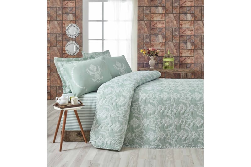 Eponj Home Sengeteppe Dobbelt 200x220+2 Putetrekk Quiltet - Grønn/Hvit - Tekstiler - Sengetøy - Sengeteppe