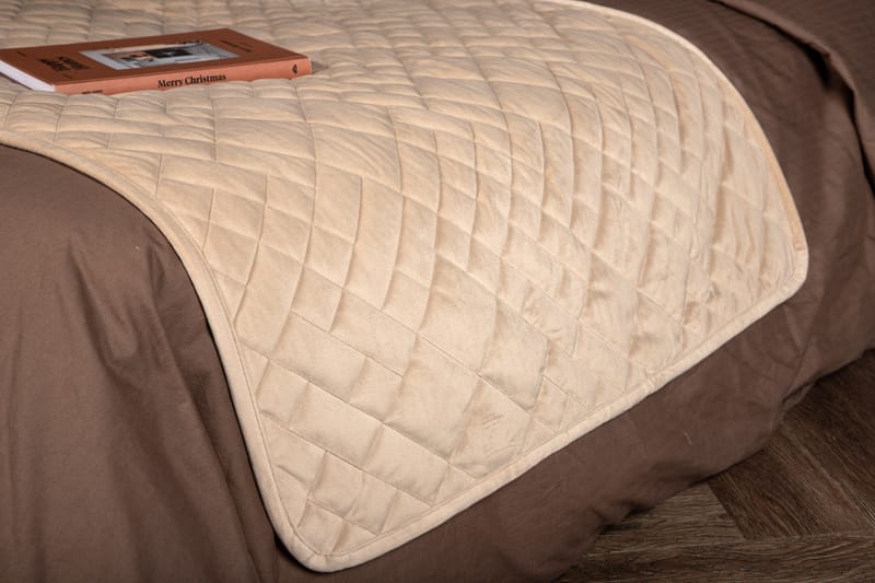 Jilly Sengeteppe 80x150 cm - Beige - Tekstiler - Sengetøy - Sengeteppe - Sengeteppe dobbeltseng