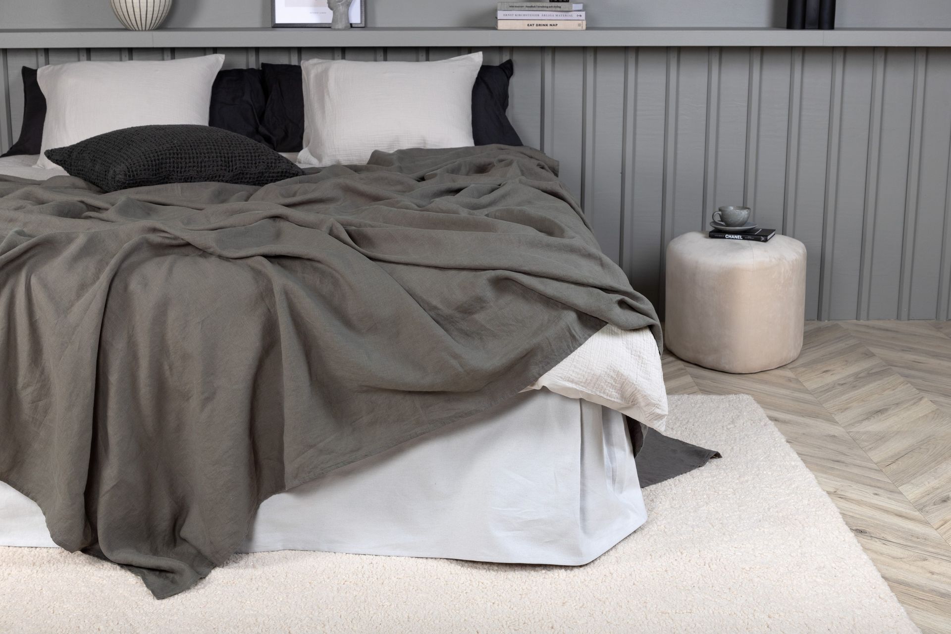 Milo Sengeteppe 180x260 cm - Lysegrå - Tekstiler - Sengetøy - Sengeteppe - Sengeteppe dobbeltseng
