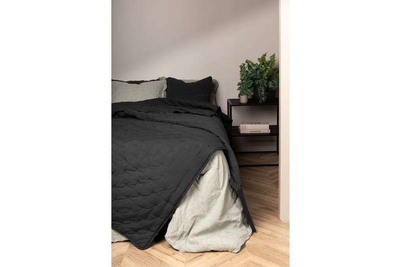 Sally Sengeteppe 180x260 cm - Antracit - Tekstiler - Sengetøy - Sengeteppe - Sengeteppe dobbeltseng