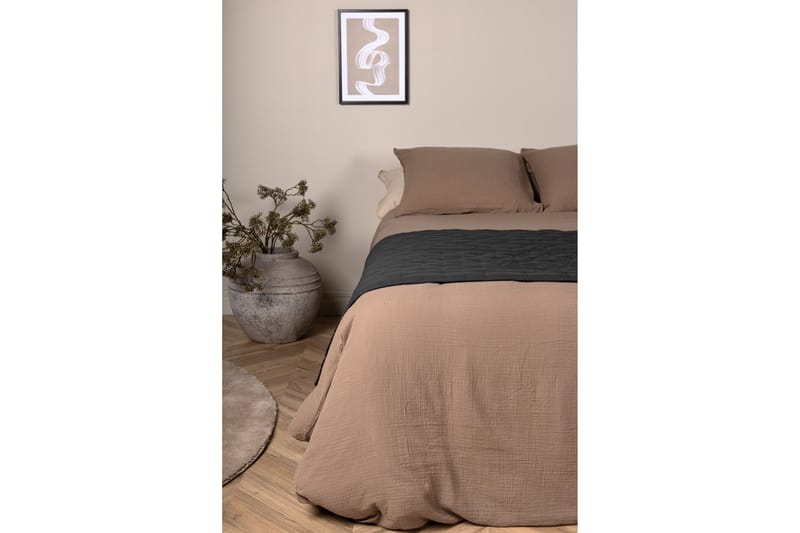 Sally Sengeteppe 80x260 cm - Antracit - Tekstiler - Sengetøy - Sengeteppe - Sengeteppe dobbeltseng