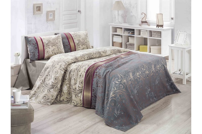 Victoria Sengeteppe Dobbelt 200x230 cm - Krem/Beige/Multi - Tekstiler - Sengetøy - Sengeteppe - Sengeteppe dobbeltseng