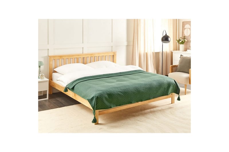 Sengeteppe Lindula Grønn, 150x200 cm - Grønn, 150x200 cm - Tekstiler - Sengetøy - Sengeteppe - Sengeteppe enkeltseng