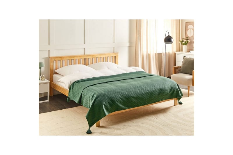 Sengeteppe Lindula Grønn, 200x220 cm - Grønn, 200x220 cm - Tekstiler - Sengetøy - Sengeteppe - Sengeteppe enkeltseng