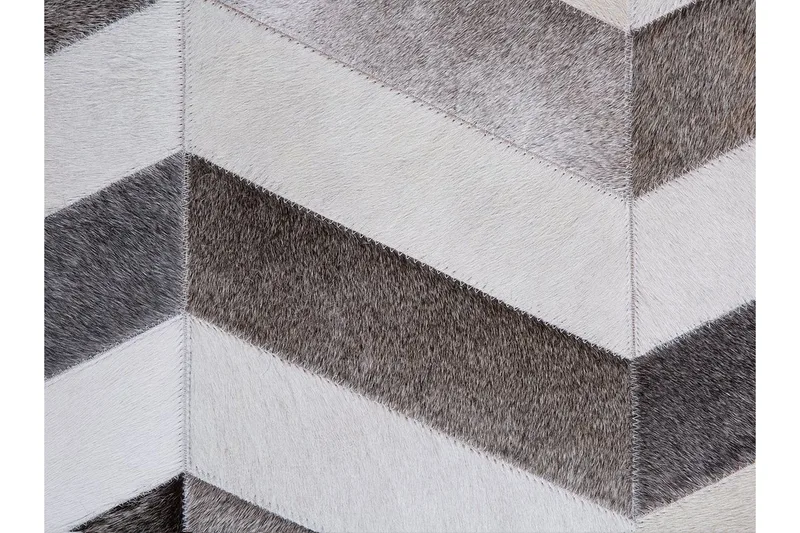 Aksaz Matte 140 | 200 cm - Grå - Tekstiler - Tepper & Matter - Skinn & pelstepper